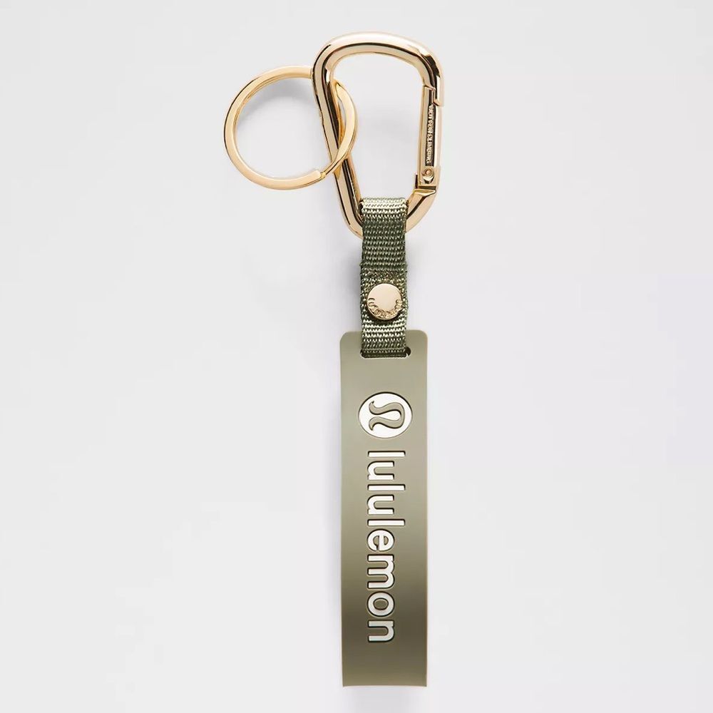 NWT SILICONE KEYCHAIN Bay Leaf/Light Ivory BALF/LTIV - Lululemon OOS ONLINE!